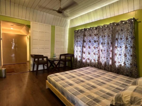 The Chinar Retreat Hut